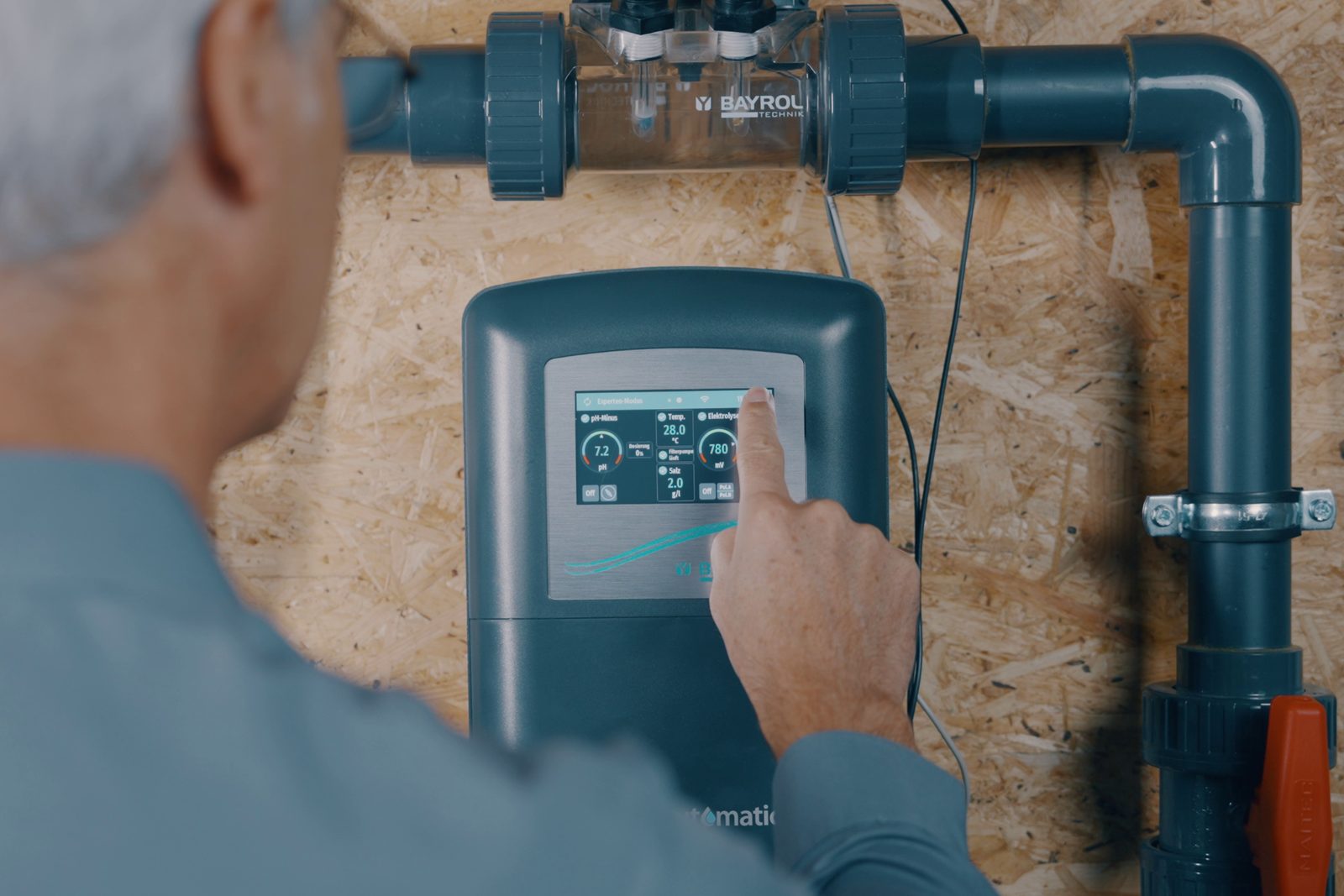 Électrolyseur piscine : choix, installation, entretien