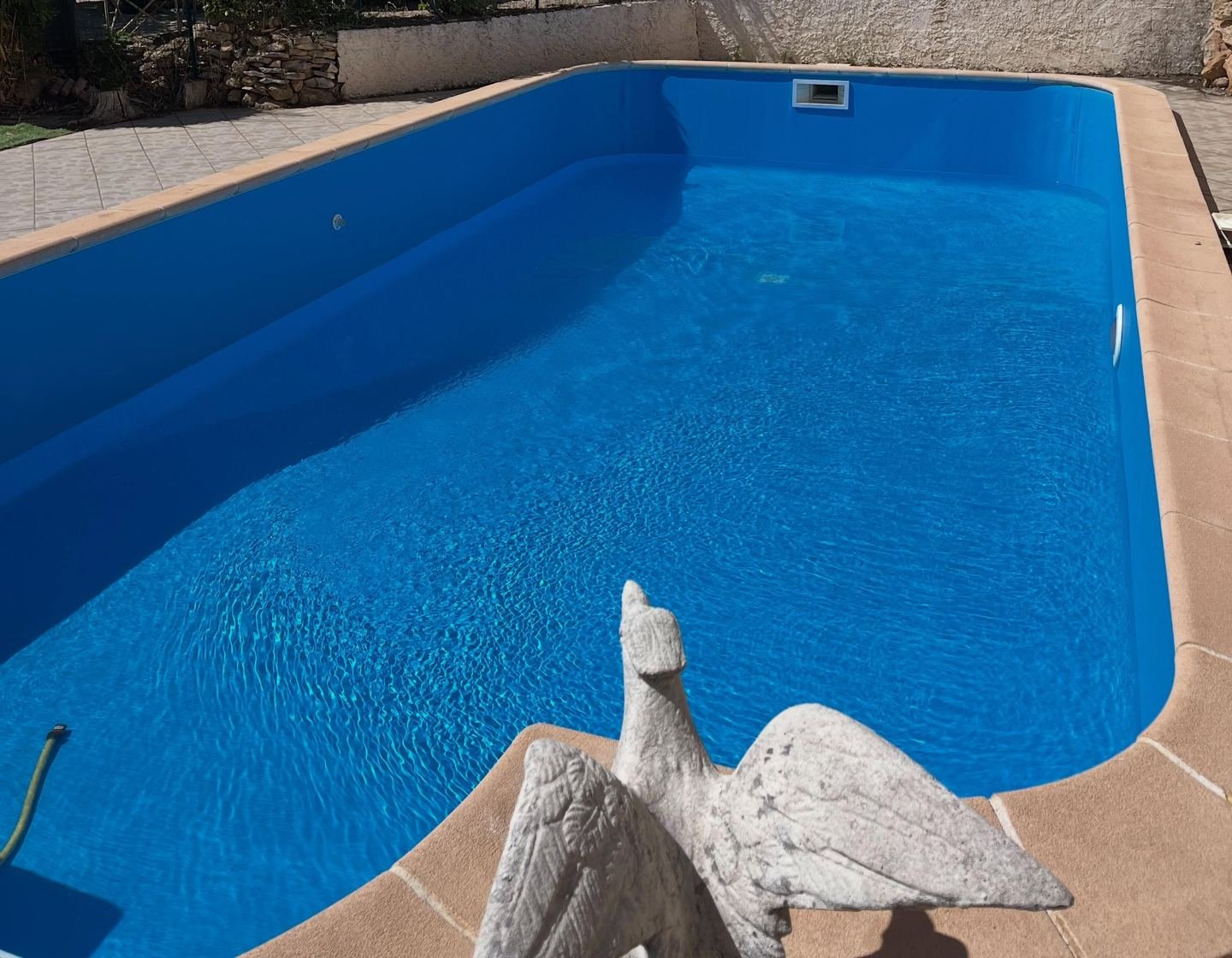 Rénovation piscine béton, du liner au PVC armé